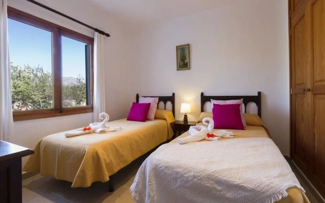 Villa - 2 Bedrooms with Pool - 103185