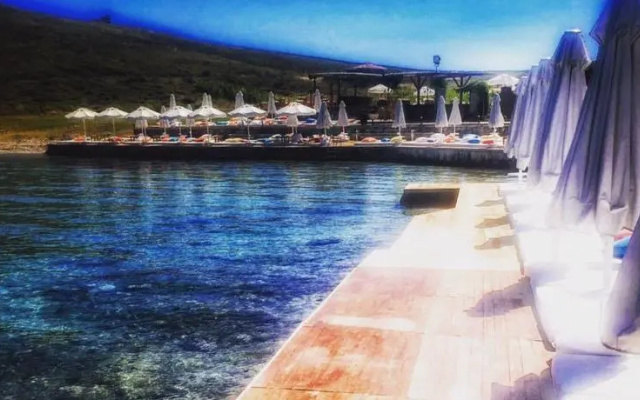 Pelagos Hotel