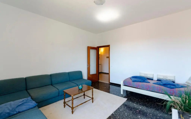 JOIVY Family Flat W/Terrace & Parking Near Beach