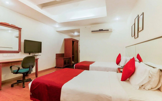 Zo Rooms Lakdi Ka Pool