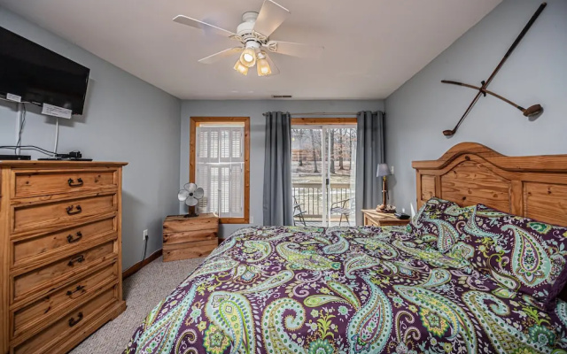 Sunkissed Lodge by Taylor Made Deep Creek