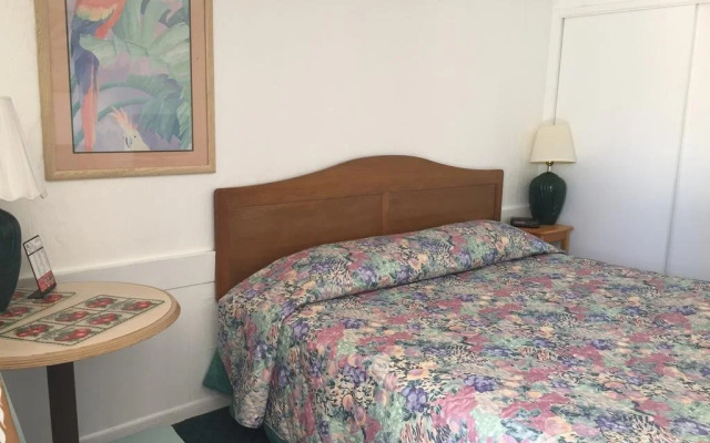 Sea Cove Motel