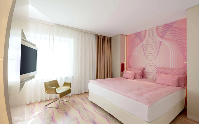 Отель nhow Berlin