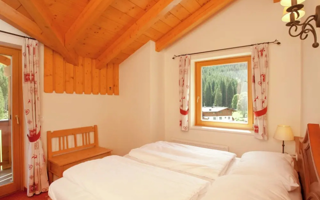 Chalet in Saalbach Near Ski Lift