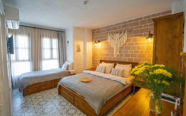 Ajlan Hotel Cunda