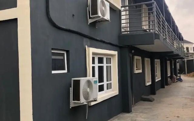 Gachiba Suites