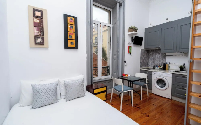 Studio Apartment Located Central Lisbon
