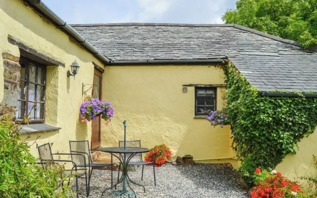 Windbury Cottage