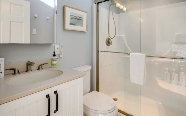 Spectacular Views! Oceanfront Unit in Provincetown
