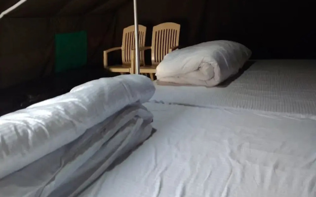 Eden RiverSide Camp