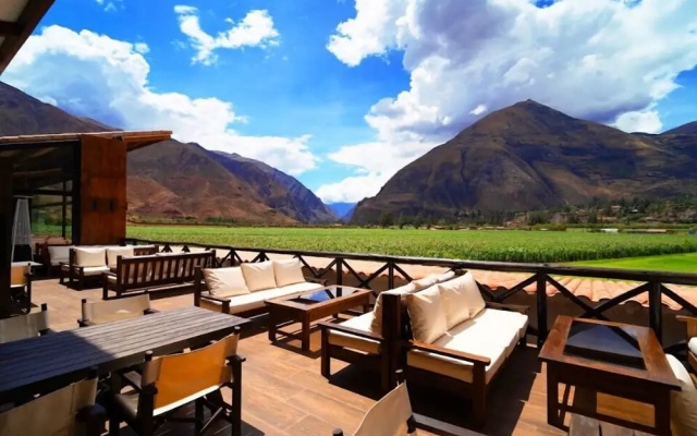 Rustica hoteles URUBAMBA