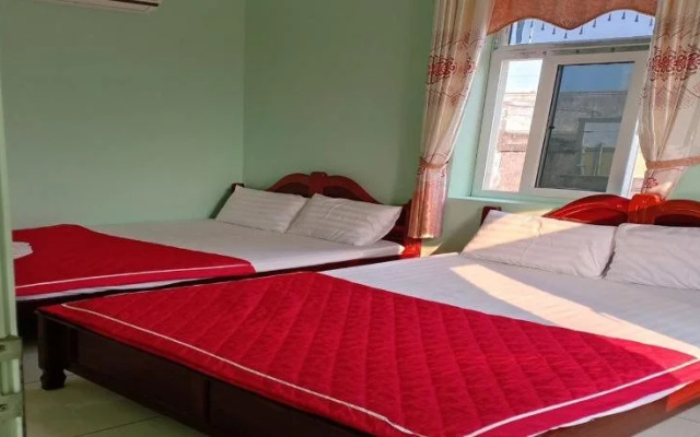 Ly Tri Motel