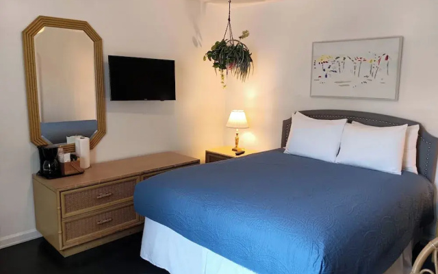 The Cozy Inn