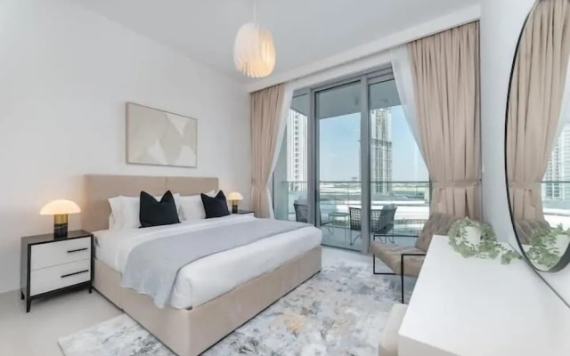 Vogue | The Grand Creek Harbour Waterfront living