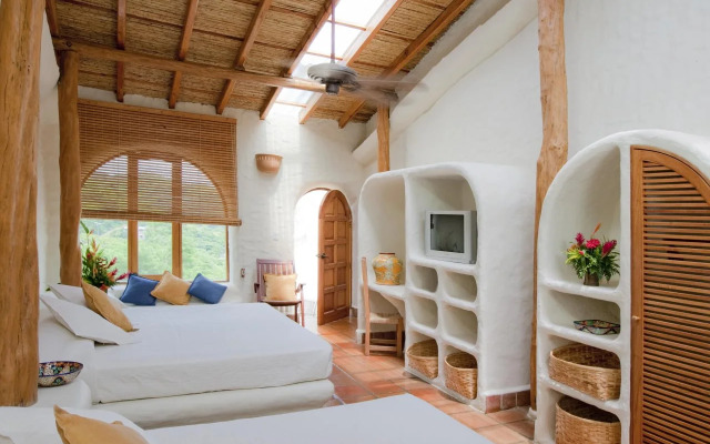 Pelican Eyes Resort and Spa