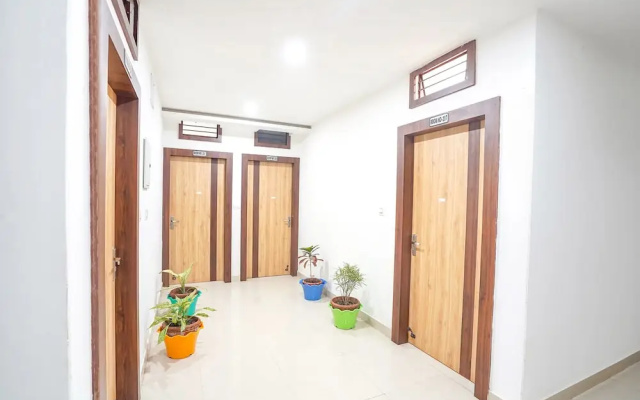 FabHotel Vairagi Inn