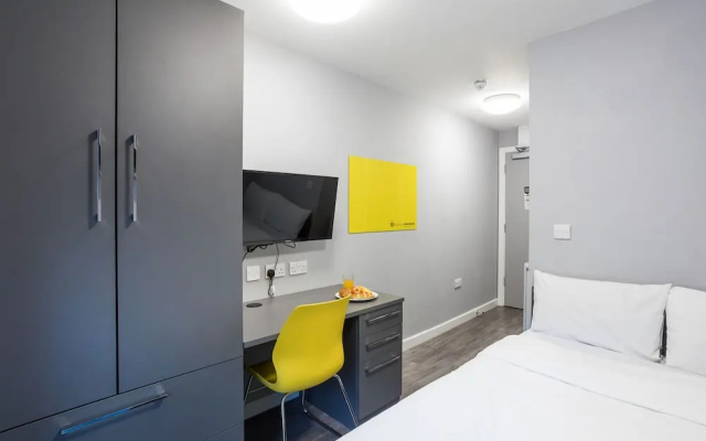 Luxury Rooms & Studios in Newcastle