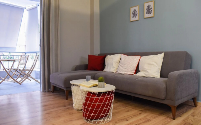 Luxurious flat near the beach and the city center