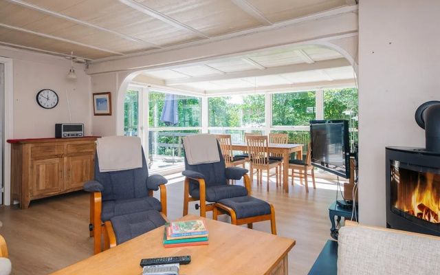 6 Person Holiday Home in Borkop