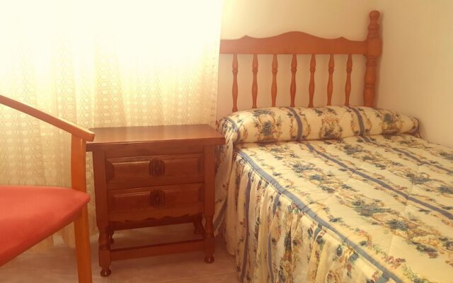 Отель Apartamento A Canteira Эль-Грове комната для гостей