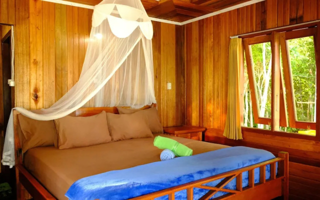 Maratua Guesthouse