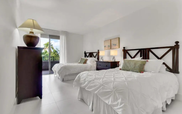 Key Colony at Key Biscayne