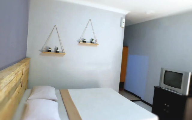 Puri Tomat Hotel