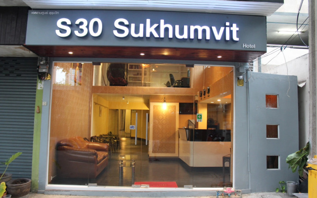 S30 Sukhumvit Hotel