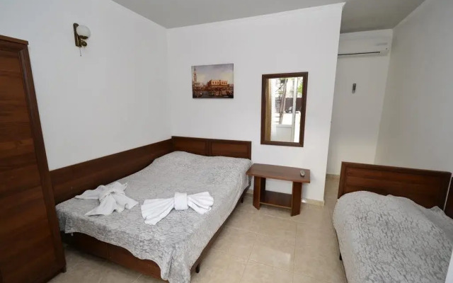 Guest House Morskoy 5