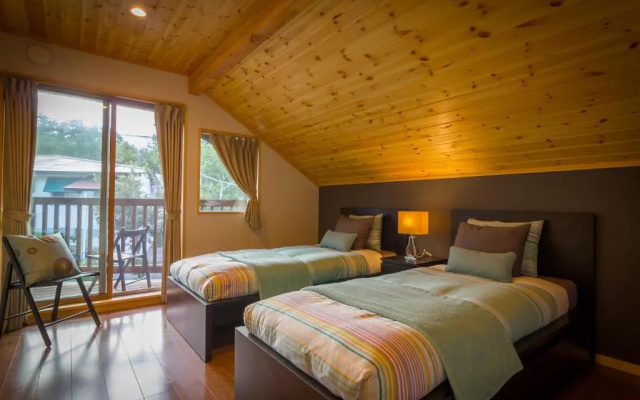 Hakuba Powder Cottages