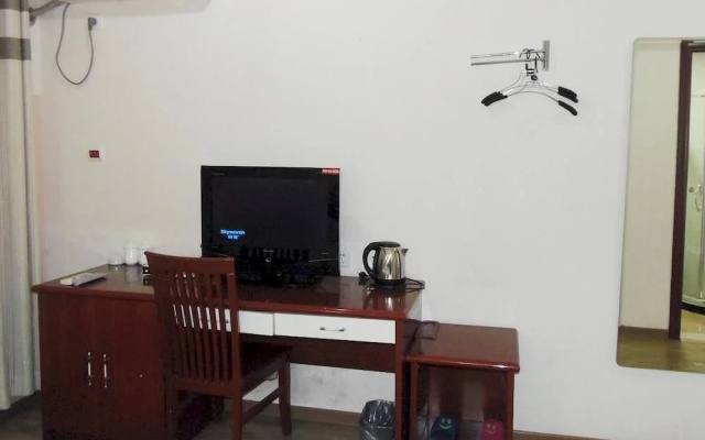 Ronghe Xinya Business Hotel