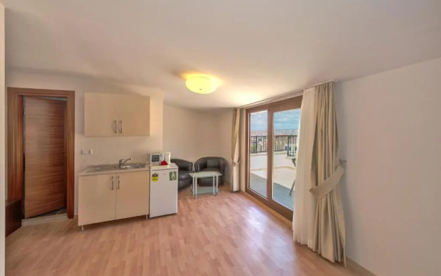 Taxim Marin Hotel