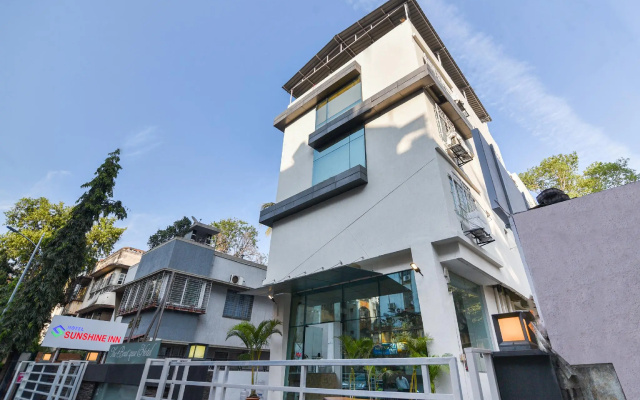 OYO Flagship 70715 Sunshine Inn