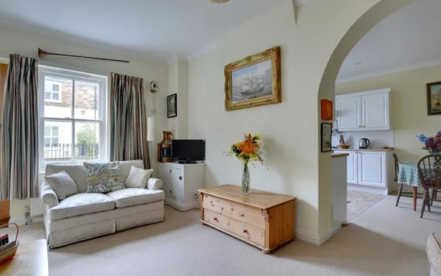 Holiday Home Cam Court