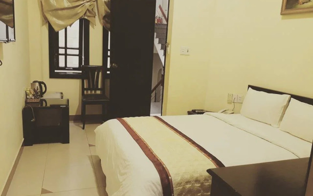 Los Hotel