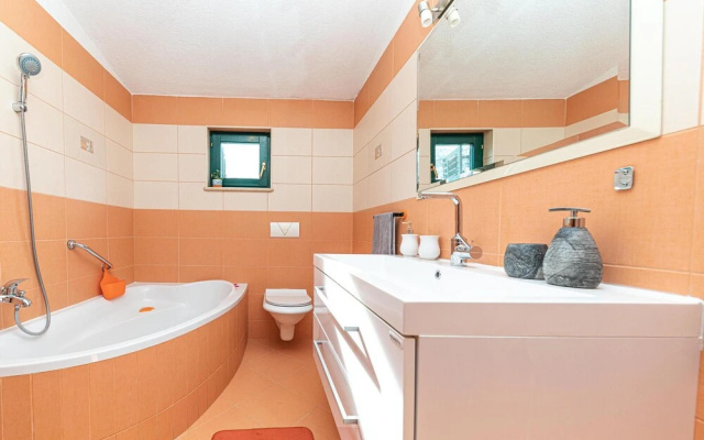 Amazing Apartment in Mastrinka With 2 Bedrooms and Wifi