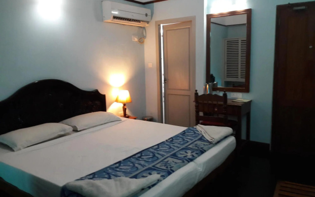 Sree Visakh Hotel