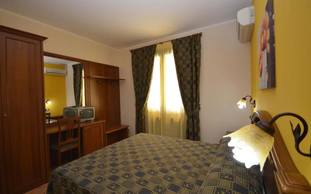Sun Garden Hotel