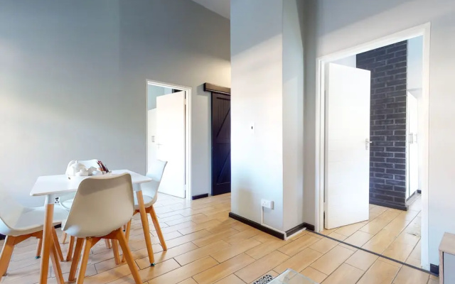 Heriot Apartment 122