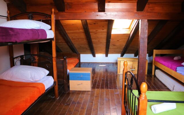 Alma Hostel 2