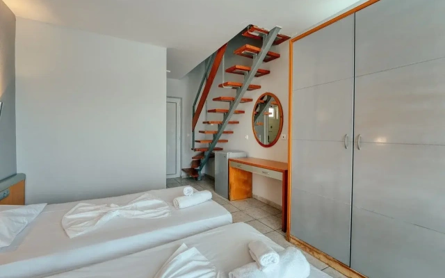 Mojo Hotel Zante