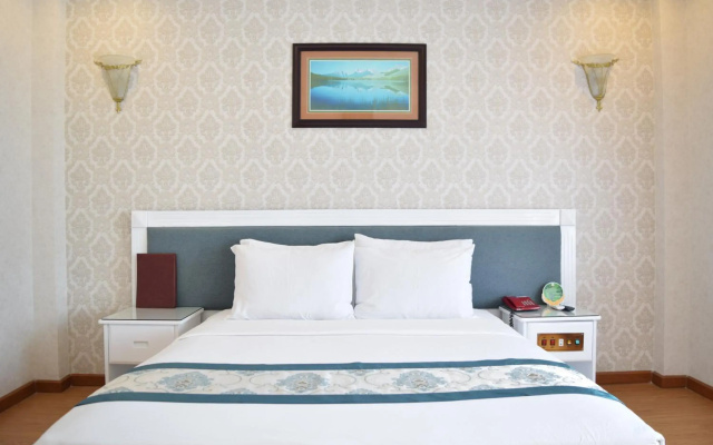 Rang Dong Hotel