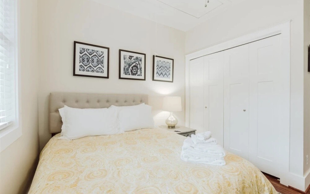 Beechwood Ave, 303