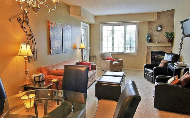 Pinnacle Pointe by KVR