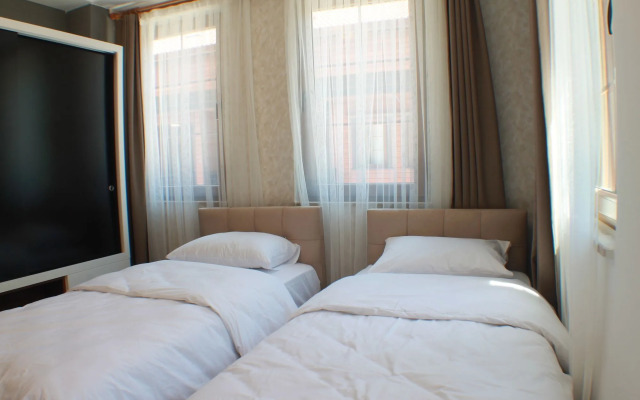 Hirande Hotel