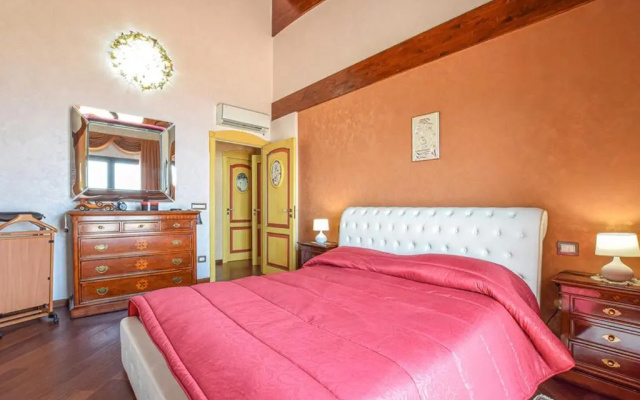 Villa Rosaria con spa e piscina interna