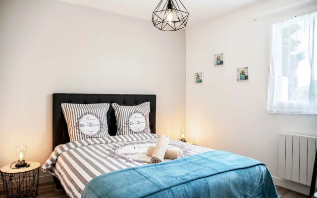 Appartement Cosy, À 2 Pas de Rennes, Parking Privatif