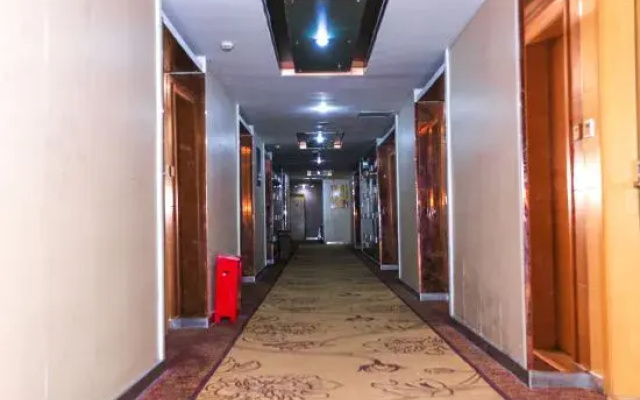 Loudi Runsheng Hotel