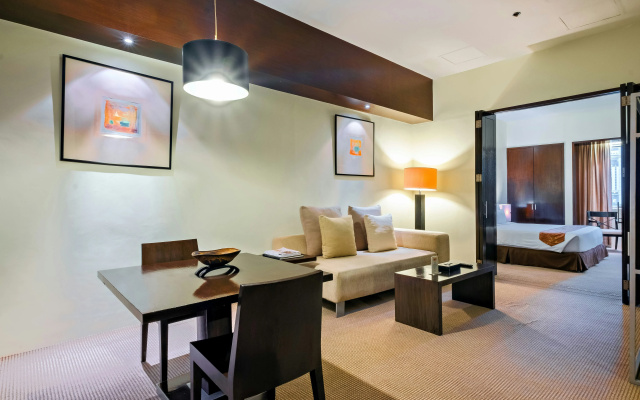 Waterfront Cebu City Hotel & Casino
