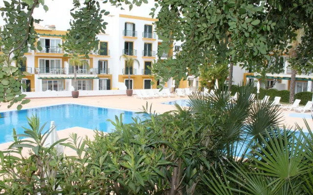 Tavira Retreat
